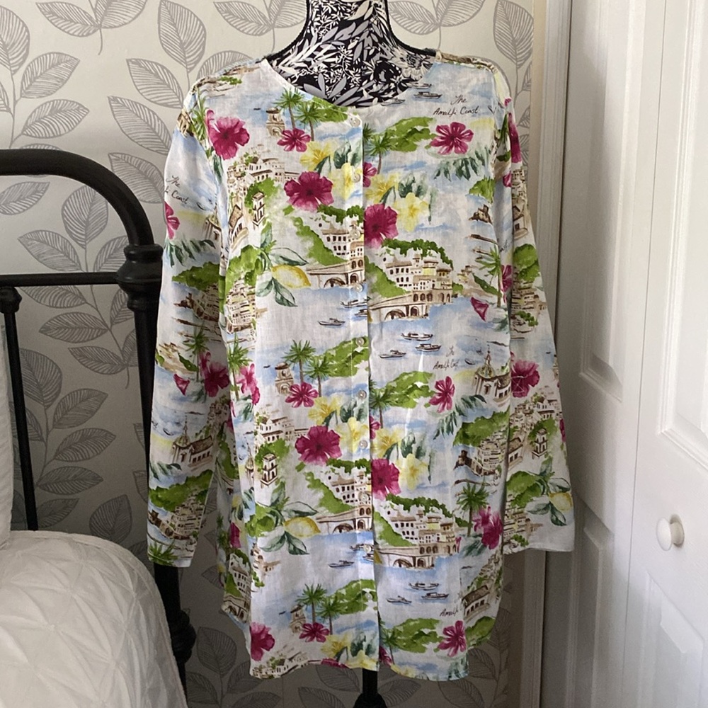Women’s Cynthia Rowley linen button front blouse/jacket - Picture 3 of 10